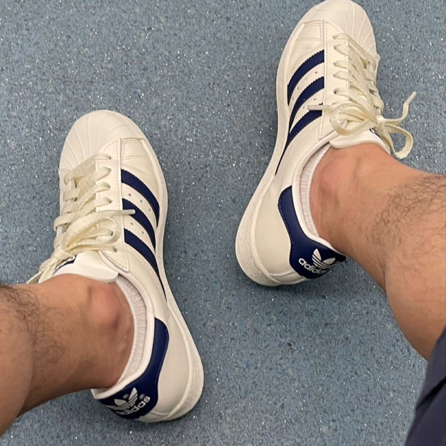 Giay Adidas Superstar 82 'White Dark Blue' GZ1537