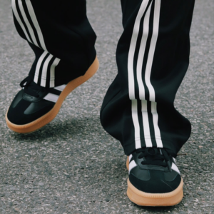 Giay Adidas Samba XLG 'Black White Gum' IE1379