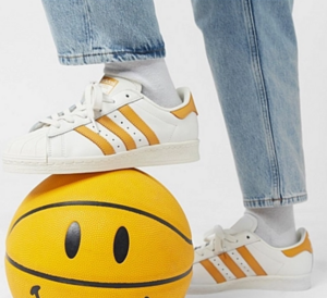 Giay Adidas Superstar 82 'White Yellow' IF6200