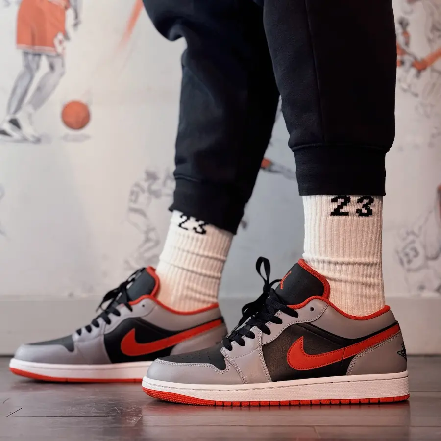 Giay Nike Air Jordan 1 Low 'Fire Red' 553558-060