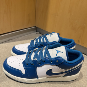 Giay Nike Air Jordan 1 Low SE GS 'Industrial Blue' FN9137-141