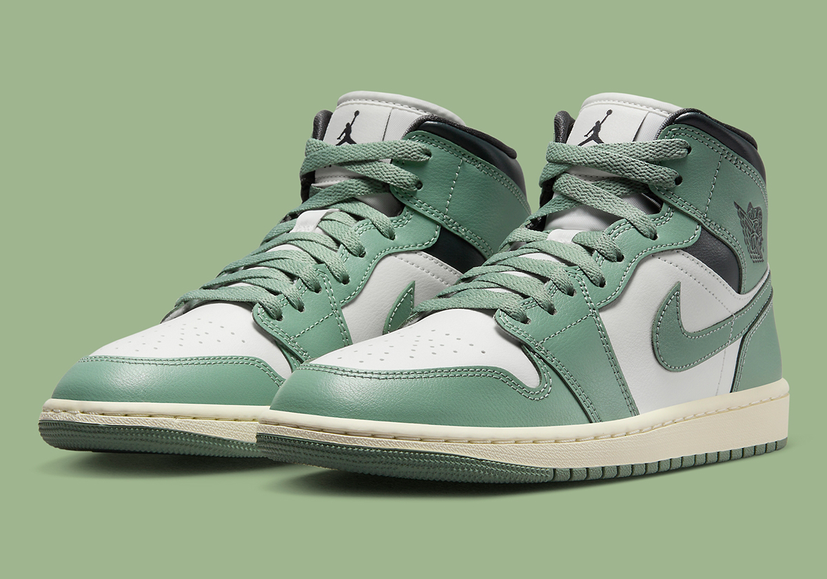 Giay Nike Air Jordan 1 Mid 'Jade Smoke' BQ6472-130
