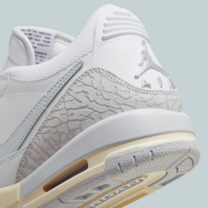 Giay Nike Air Jordan Legacy 312 Low 'Love' HJ3483-101