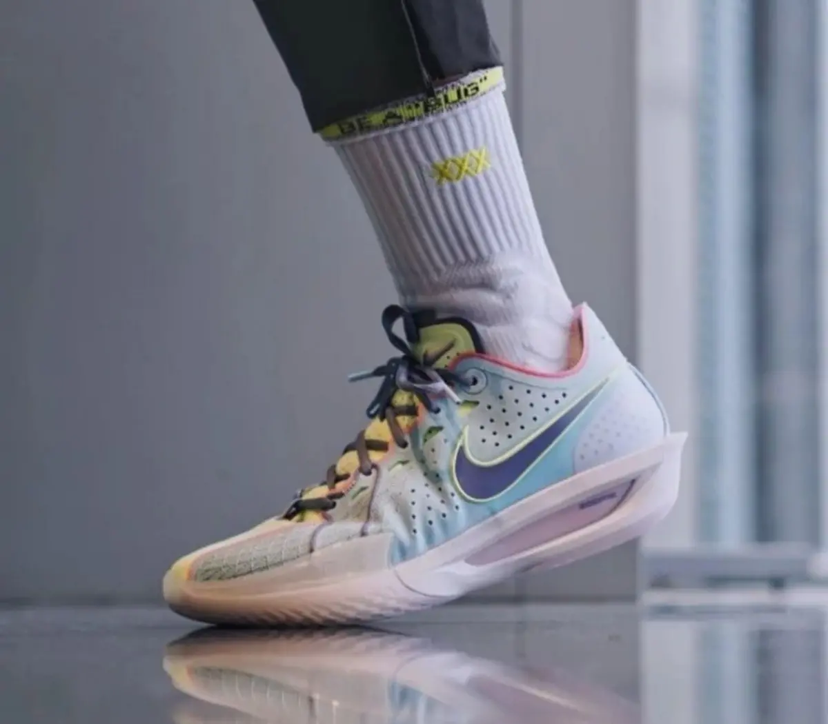 Alternative view of Giày Nike Air Zoom GT Cut 3 'Dreamers' DV2918‑401