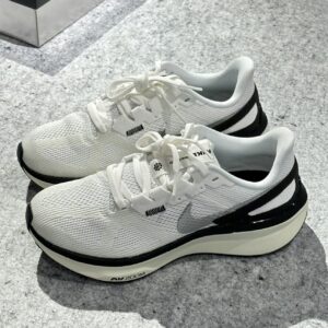 Giay Nike Structure 25 'White Black' DJ7884-104