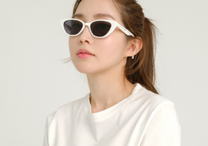 Kinh Gentle Monster Crella W1 'White'