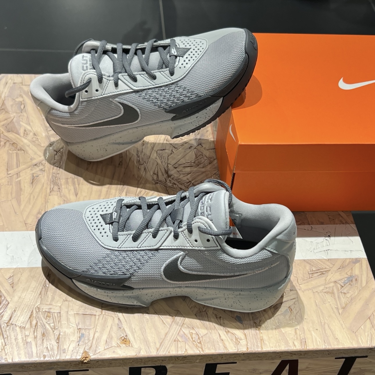 Giay Nike Air Zoom GT Cut Academy 'Grey' FB2598-004