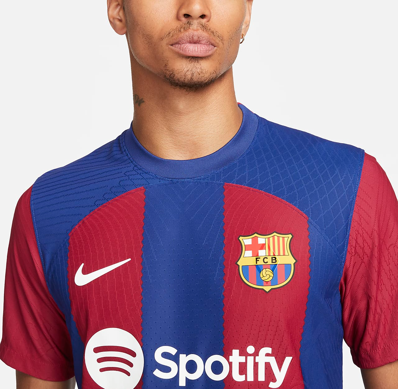 Ao Nike F.C. Barcelona 2023/24 'Match Home' DX2615-456