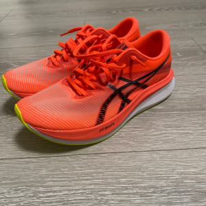 Giay Asics Magic Speed 3 'Sunrise' 1011B703-600