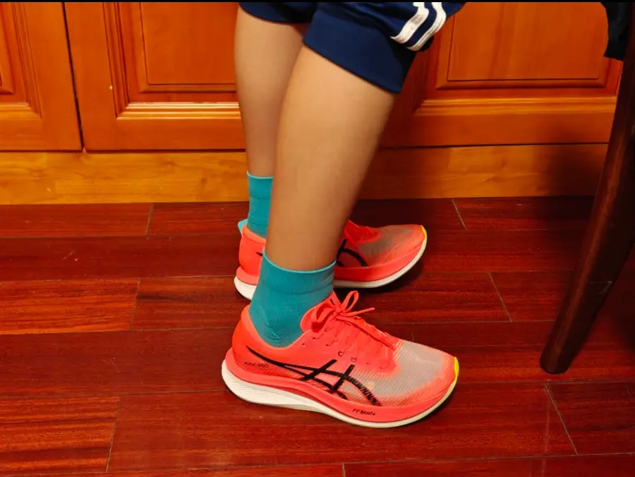 Giay Asics Magic Speed 3 'Sunrise' 1011B703-600
