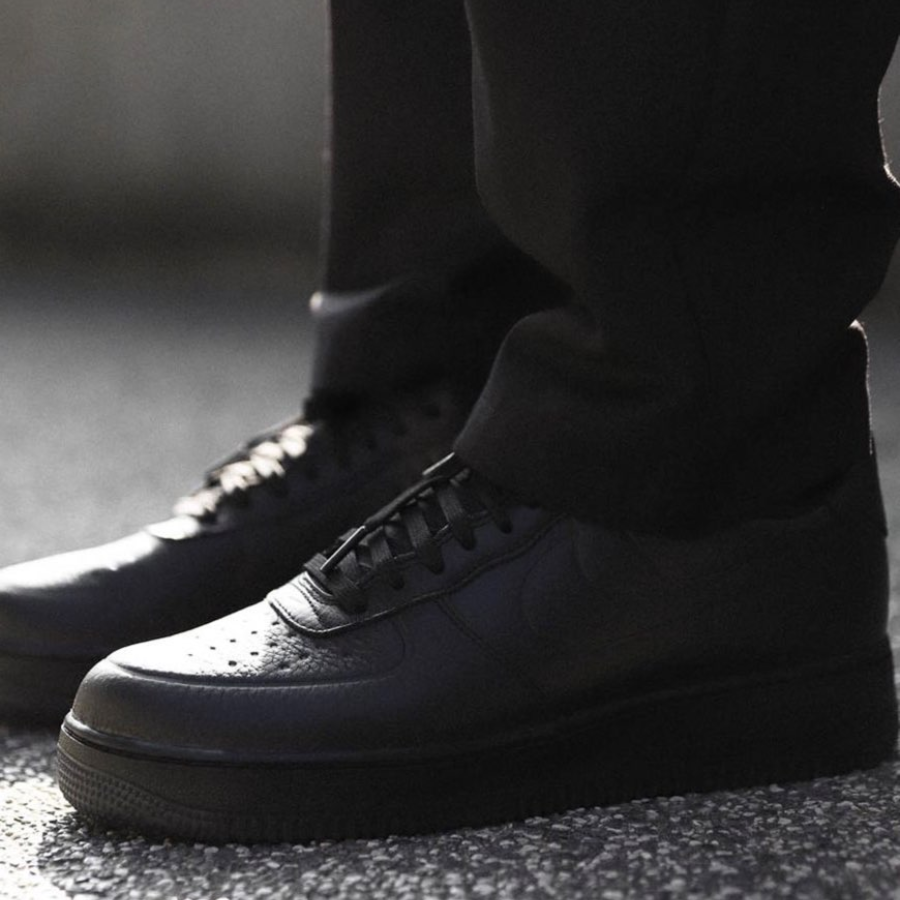 Giay Nike Air Force 1 '07 Pro-Tech 'Triple Black' FB8875-001