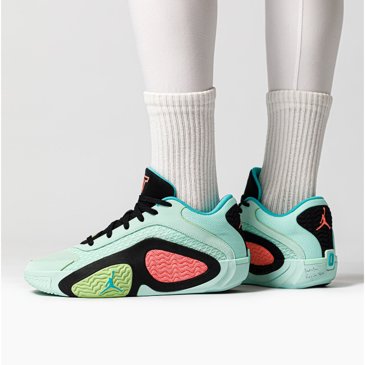 Giay Nike Air Jordan Tatum 2 'Vortex' FJ6457-300