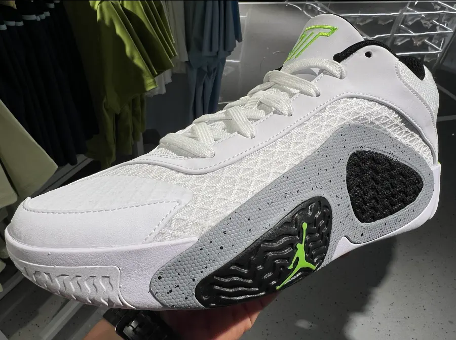 Giay Nike Jordan Tatum 2 GS 'Neon' FJ6459-100