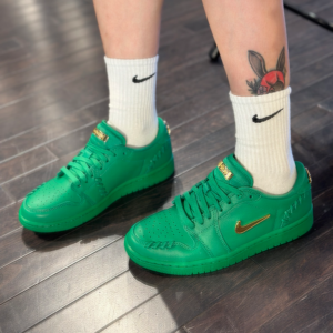 Giay Nike Air Jordan 1 Low 'Method Of Make Lucky' FN5032-300