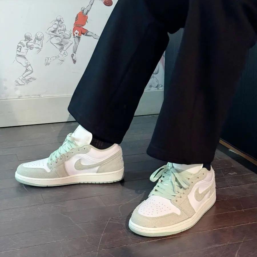 Giay Nike Air Jordan 1 Low SE 'Seafoam' FN5214-131