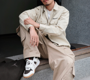 Giay Nike Air Jordan Jumpman Jack TR Travis Scott 'Sail' FZ8117-100