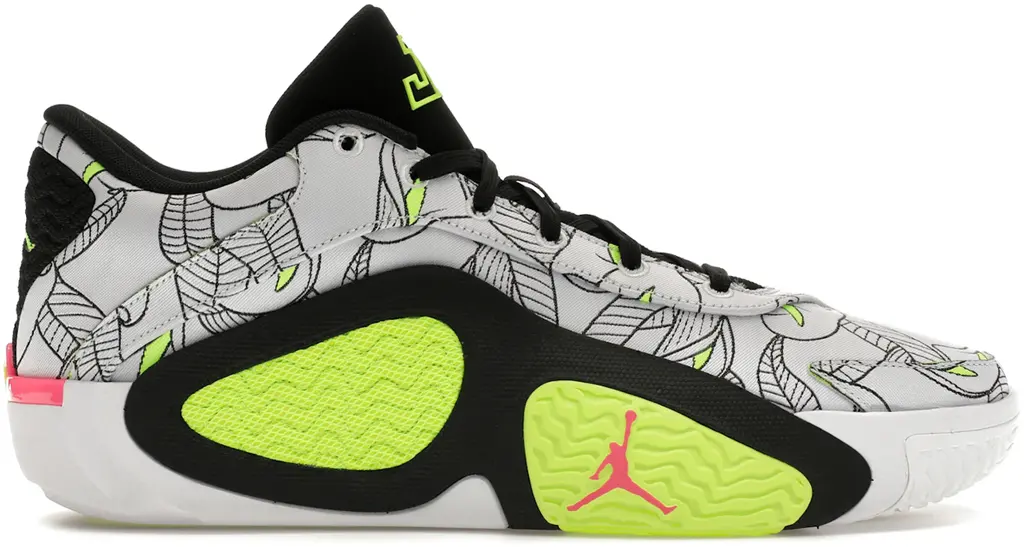 Giay Nike Air Jordan Tatum 2 'Momma's Boy' FZ8824-100