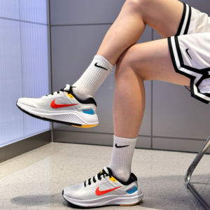 Giay Nike Air Zoom Structure 24 'White Picante Red' DA8570-107