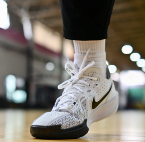 Giay Nike G.T. Cut 3 'Panda' DV2913-102