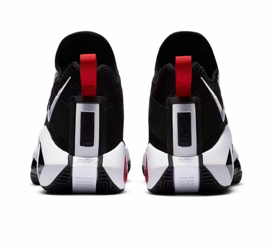 Giay Nike LeBron Soldier 14 'Black White' CK6024-002