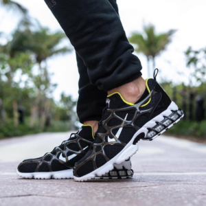 Giay Nike Stussy x Air Zoom Spiridon Kukini 'Black' CJ9918-001