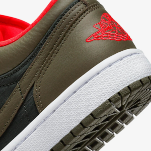 Giay Nike Air Jordan 1 Low SE 'Black Olive Crimson' DQ6076-002