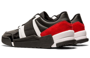 Giay Onitsuka Tiger D-Trainer 'Black Classic Red' 1183A581-001