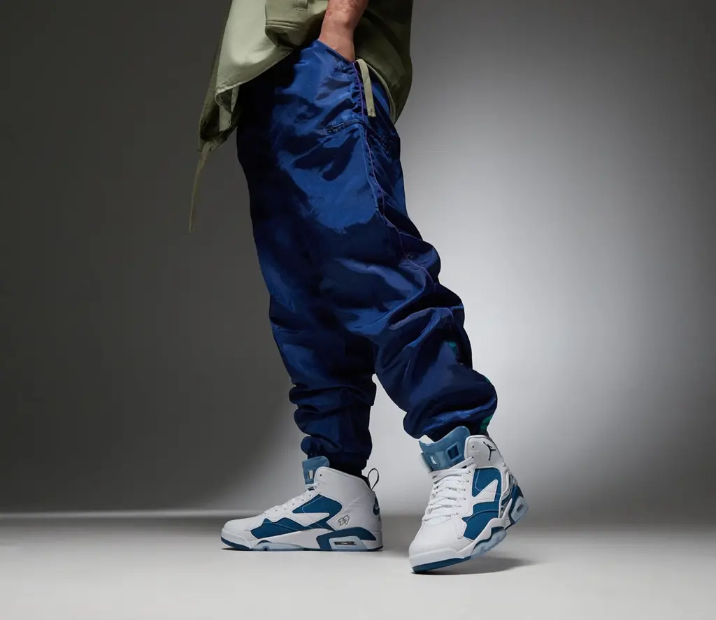 Alternative view of Giày Nike Air Jordan MVP 'Industrial Blue' DZ4475-101