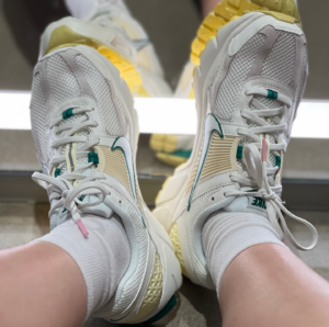 Giay Nike Zoom Vomero 5 'Malachite Alabaster' FN8361-100