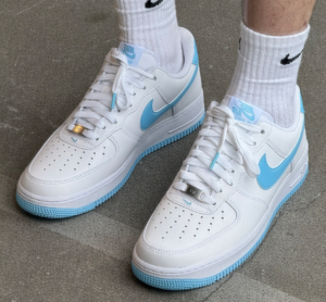 Giay Nike Air Force 1 Low 'University Blue' FQ4296-100