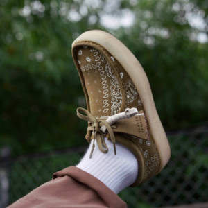 Giay Clarks Originals Wallabee Oak 'Dark Olive Green' 261685237