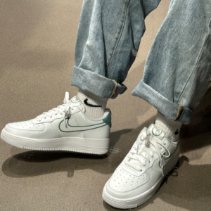 Giay Nike Air Force 1 Low 'Resort & Sport' FN8349-100