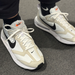 Giay Nike Air Max Dawn 'White Light Bone' DH4656-100