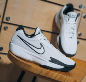Giay Nike Air Zoom GT Cut Academy 'White Black' FB2599-100