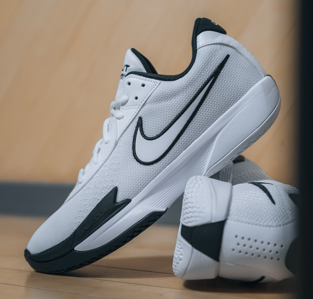 Giay Nike Air Zoom GT Cut Academy 'White Black' FB2599-100