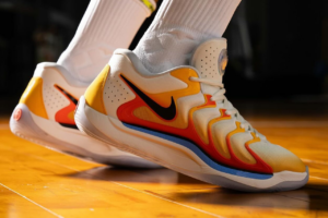 Giay Nike KD 17 'Sunrise' FJ9487-700