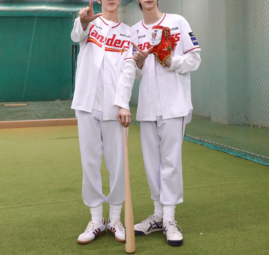 Giay Onitsuka Tiger Mexico 66 SD 'Birch Peacoat' 1183B543-100