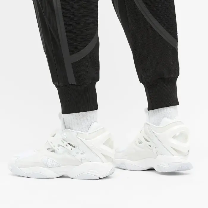 Giay Reebok Pump Court x Juun J 'White Metallic' H69059