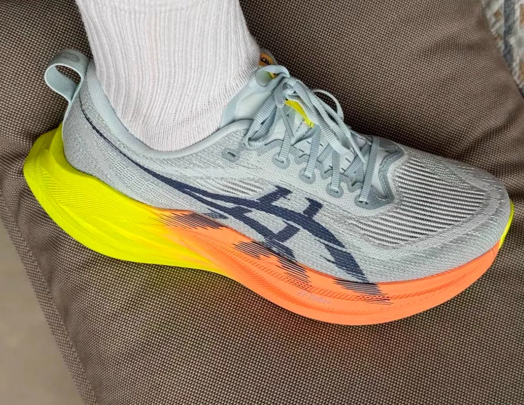 Giày Asics Superblast 2 'Paris' 1013A150-750 - Ảnh 2