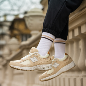 Giay New Balance 2002R 'Sandstone' M2002RSC
