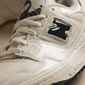 Giay New Balance 550 'Sea Salt & Black' BB550YKF