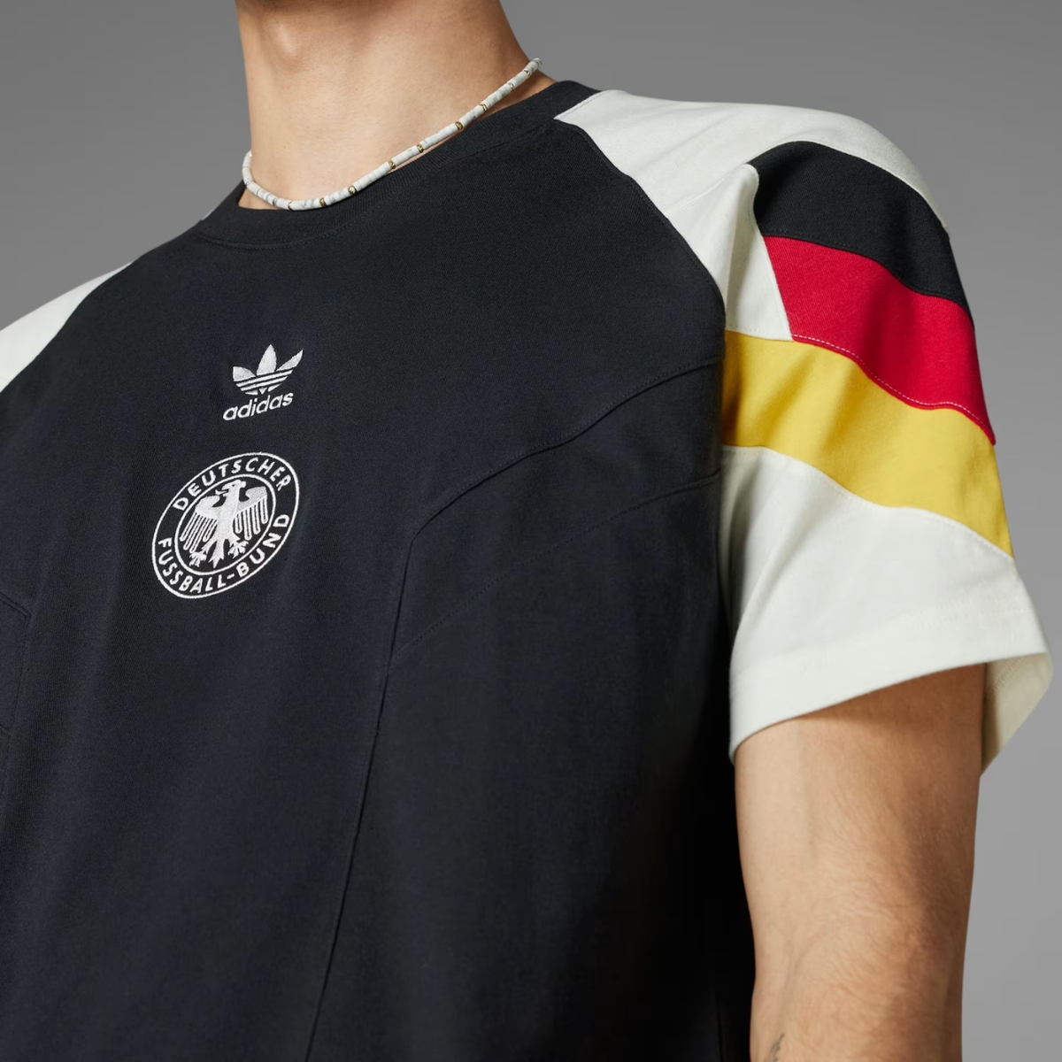 Áo Adidas Germany Originals T-Shirt 'Black' IY7052 - Ảnh 7