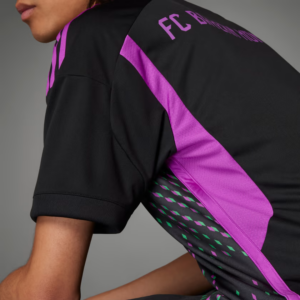 Ao Adidas Bayern Munich Jersey 23/24 Away 'Multi' HR3719