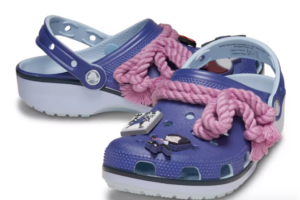 Dep Crocs Classic Clog x Naruto Shippuden 'Sasuke' 209884-4JQ