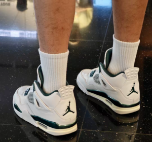 Giay Nike Air Jordan 4 Retro 'Oxidized Green' FQ8213-103