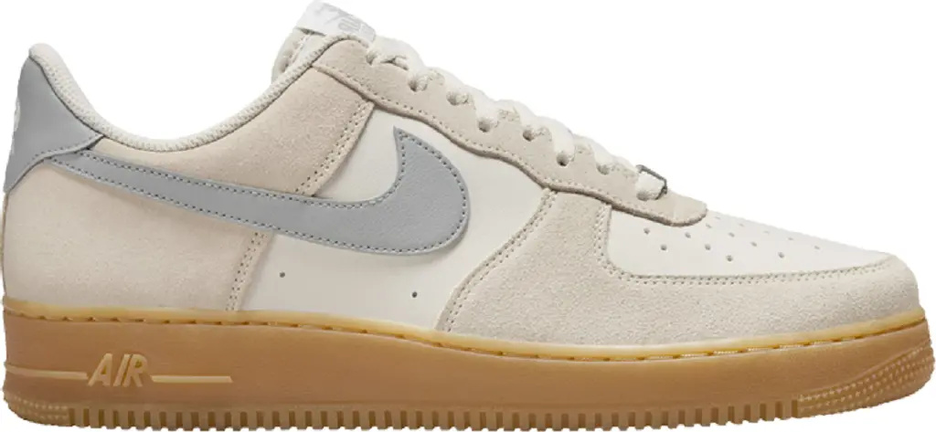 Giay Nike Air Force 1 '07 LV8 'Light Smoke Gum' FQ8714-002