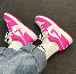 Giay Nike Air Jordan 1 Low 'Fire Pink' FV8486-600