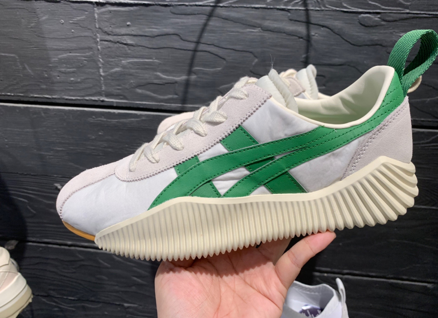Giay Onitsuka Tiger Acromount 'Cream Green' 1183B257-105