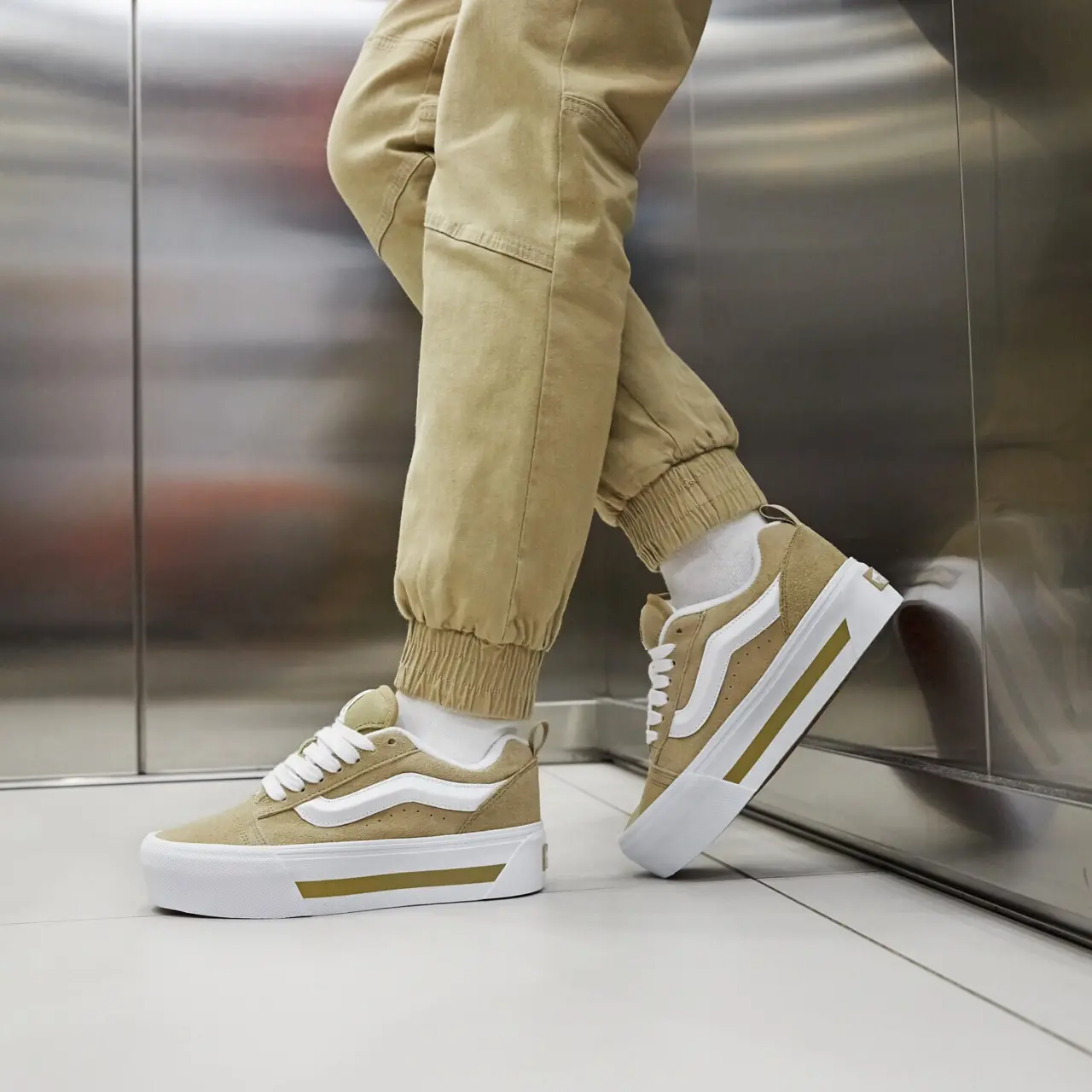 Giay Vans Knu Stack 'Beige' VN000CP6SQ7