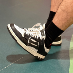 Giay Amiri Skel Top Low 'Black White' PF22MFS003-004